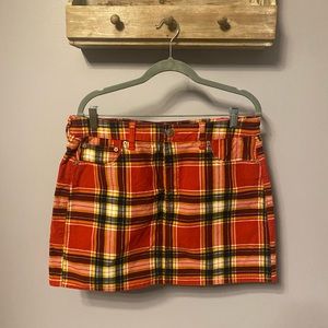 Adorable American Eagle plaid skirt, size 14